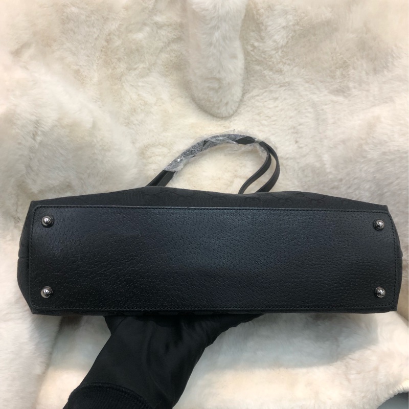 Gucci 黑色布Tote XC159-4