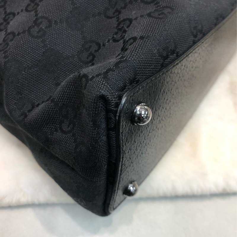Gucci 黑色布Tote XC159-10