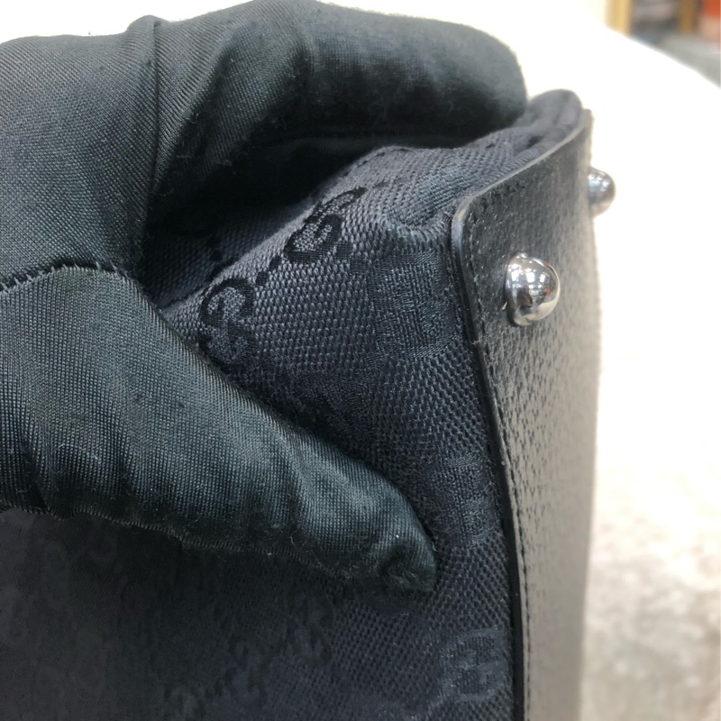 Gucci 黑色布Tote XC159-13