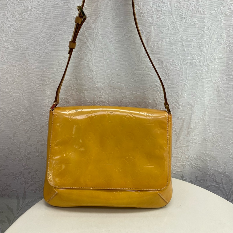 Louis Vuitton Shoulder bag-8
