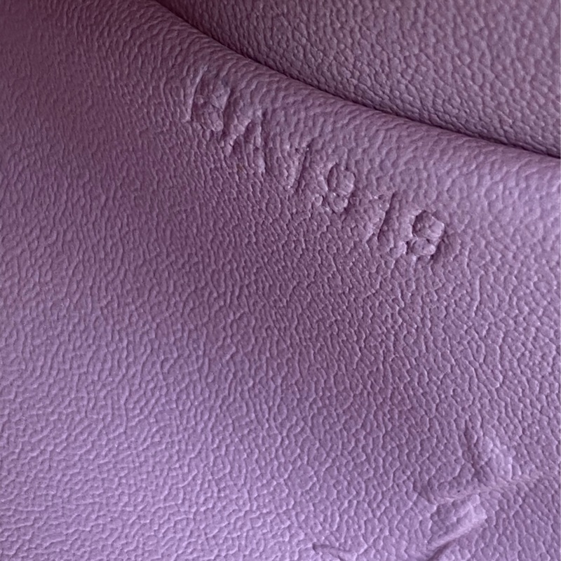 Louis Vuitton Shoulder bag-17