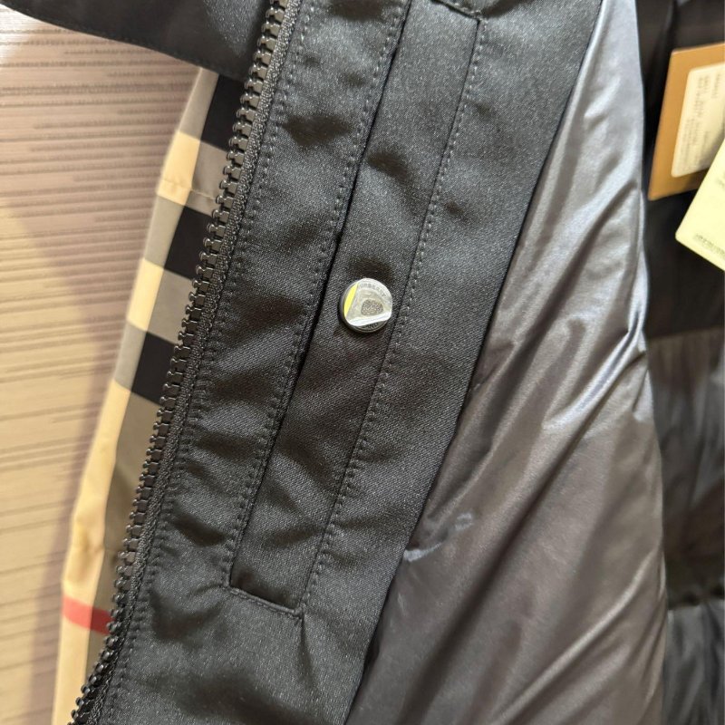 💎Han's house精品服飾💎Burberry 格紋 連帽可拆 羽絨 外套-5