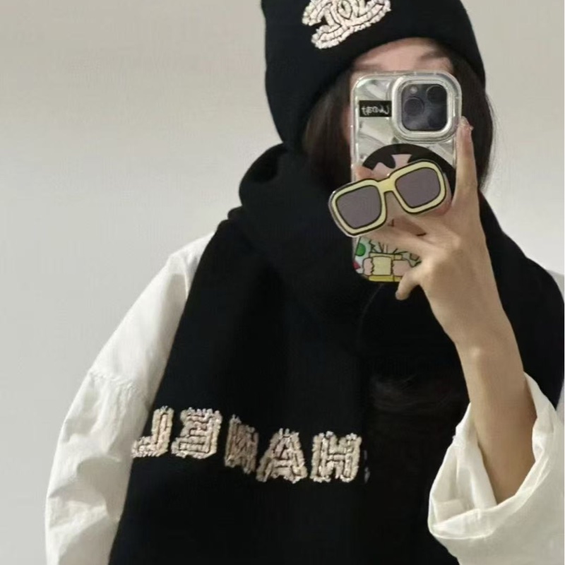 全新CHANEL 內購100%羊絨圍巾 刺繡字母-3