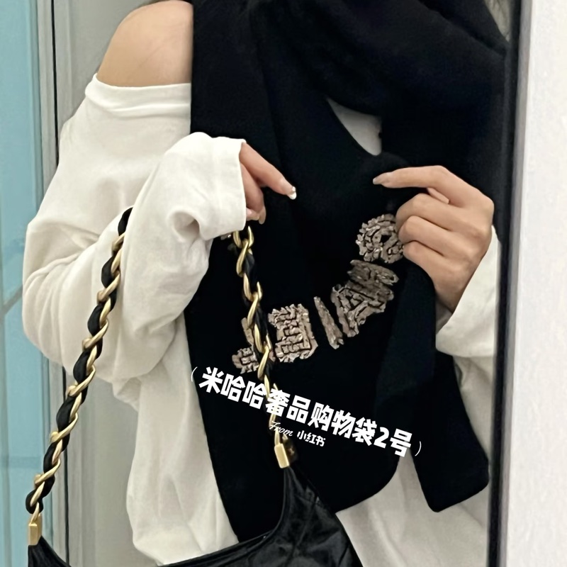 全新CHANEL 內購100%羊絨圍巾 刺繡字母-6