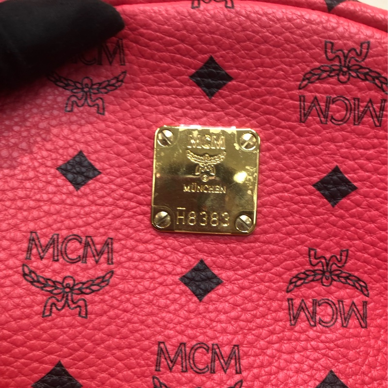 MCM 粉橙紅色背囊 XC152-5