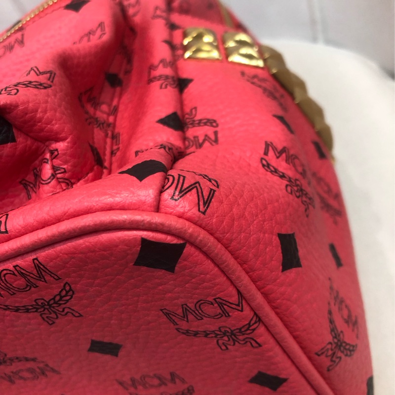 MCM 粉橙紅色背囊 XC152-12