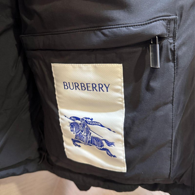 💎Han's house精品服飾💎Burberry 羽絨 連帽 外套 袖子 可拆變 背心 原價65000原價65000-5