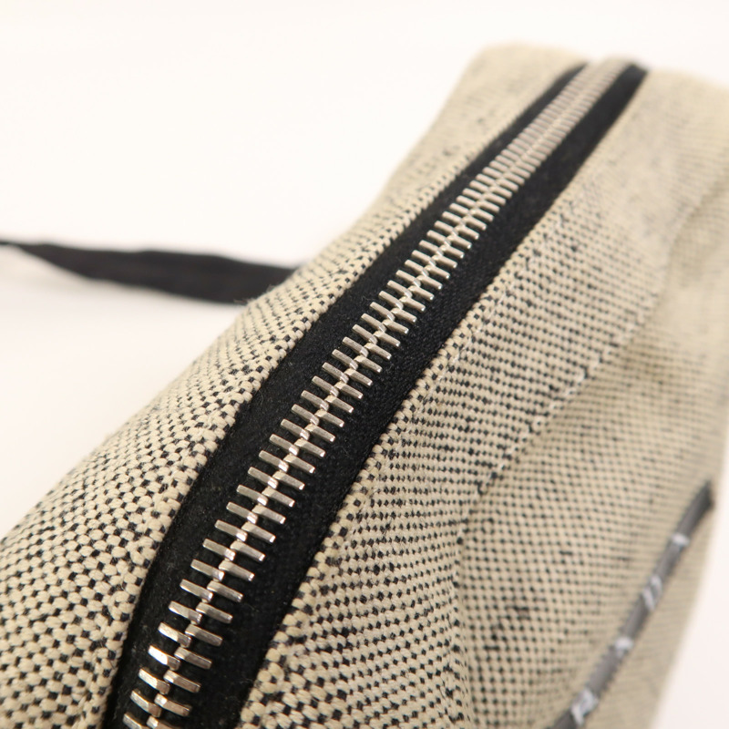 PRADA 帆布Shoulder Bag銀扣肩背袋-14