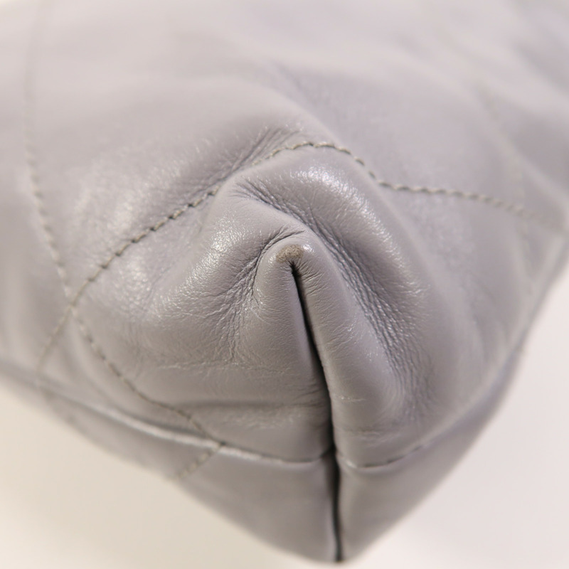 CHANEL 牛皮皮革Chanel 22 Mini銀扣手挽肩背兩用袋-12