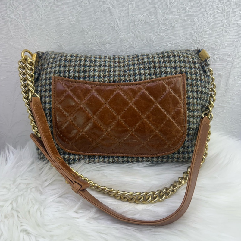 Chanel Tweed handbag-1