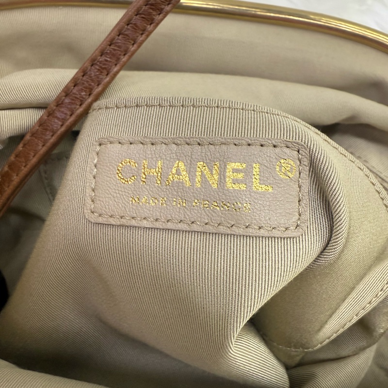 Chanel Tweed handbag-7