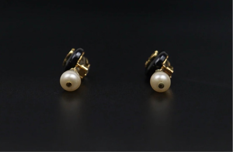 「JL精品代購」98新 Chanel 香奈兒 雙c 垂墜珍珠耳夾-5