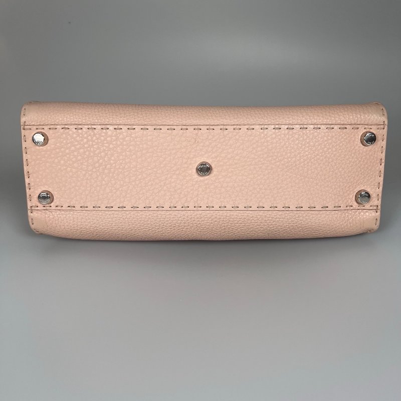 FENDI 粉紅銀扣peekaboo手提斜背包-4