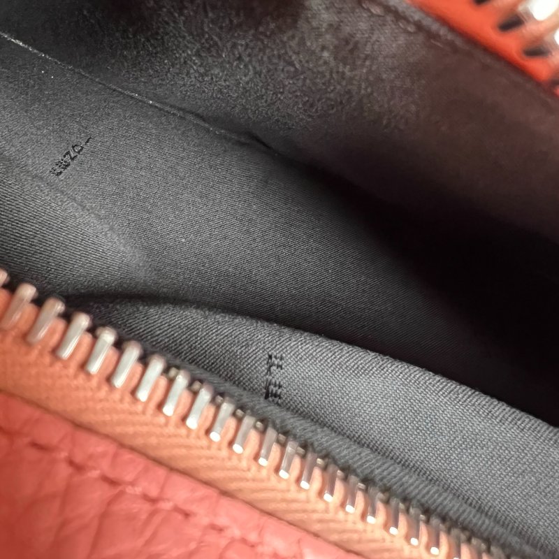 FENDI 粉紅銀扣peekaboo手提斜背包-6