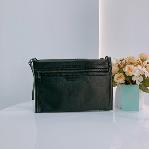 MS0429	Louis Vuitton 路易威登 影子包 二合一 信封包 牛皮 壓紋 黑色 綠色 斜背 Shadow Double Flat Messenger Calfskin Black and Green x PHW