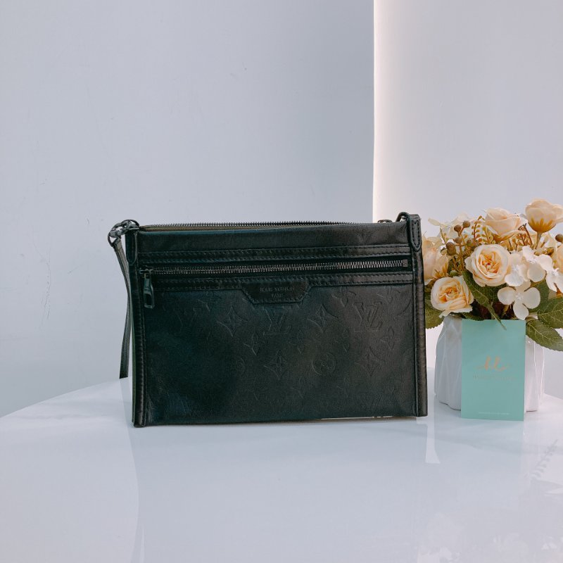 MS0429	Louis Vuitton 路易威登 影子包 二合一 信封包 牛皮 壓紋 黑色 綠色 斜背 Shadow Double Flat Messenger Calfskin Black and Green x PHW-0