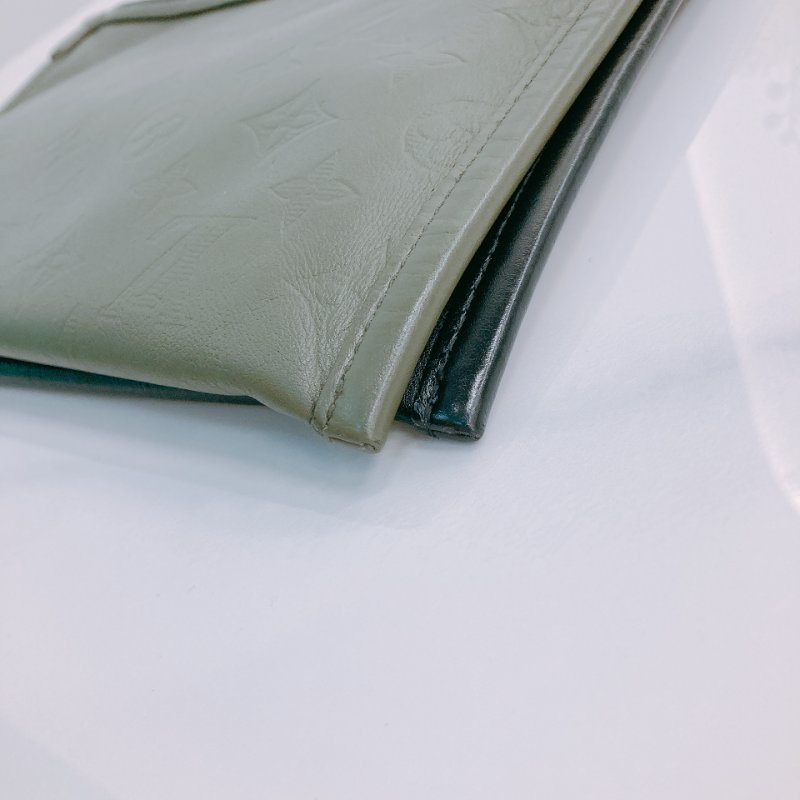 MS0429	Louis Vuitton 路易威登 影子包 二合一 信封包 牛皮 壓紋 黑色 綠色 斜背 Shadow Double Flat Messenger Calfskin Black and Green x PHW-7