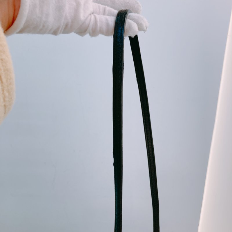 MS0429	Louis Vuitton 路易威登 影子包 二合一 信封包 牛皮 壓紋 黑色 綠色 斜背 Shadow Double Flat Messenger Calfskin Black and Green x PHW-18