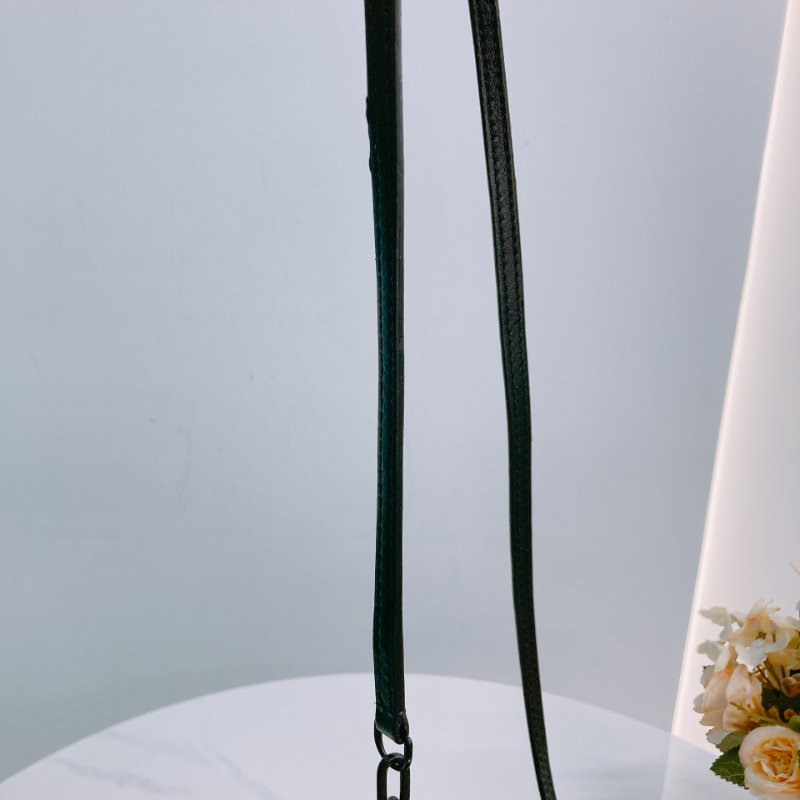 MS0429	Louis Vuitton 路易威登 影子包 二合一 信封包 牛皮 壓紋 黑色 綠色 斜背 Shadow Double Flat Messenger Calfskin Black and Green x PHW-19