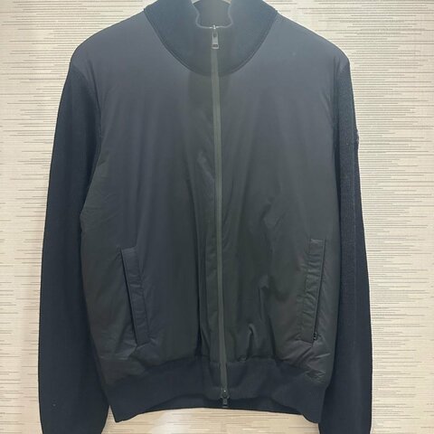 💎Han's house精品服飾💎moncler 消光 黑牌 拼接 尼龍 羽絨 外套