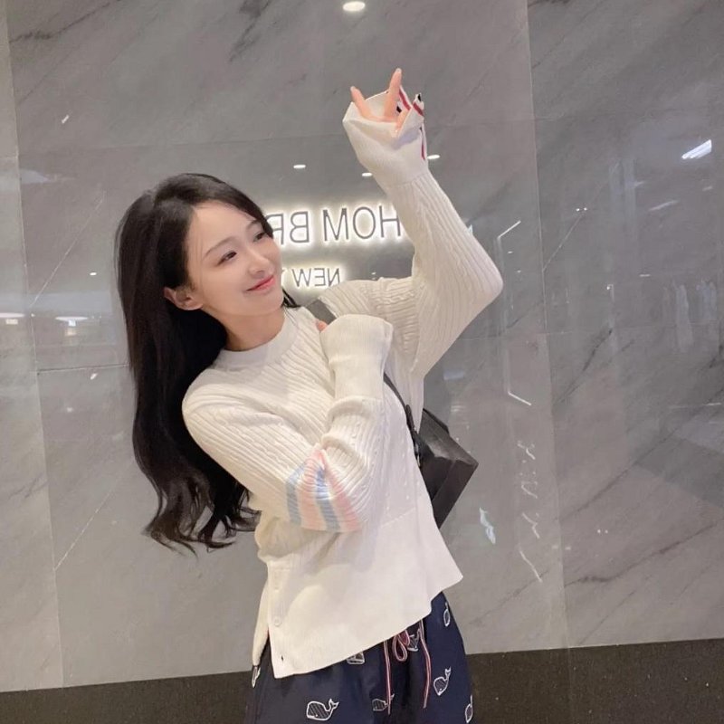 💎Han's house精品服飾💎THOM BROWNE TB 刺繡 尼龍 海灘褲 短褲-1