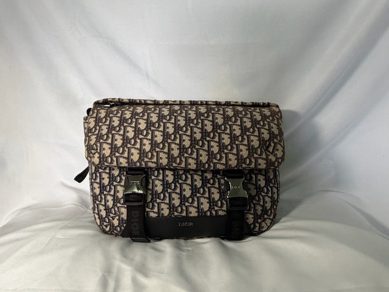 DIOR緹花郵差包-0