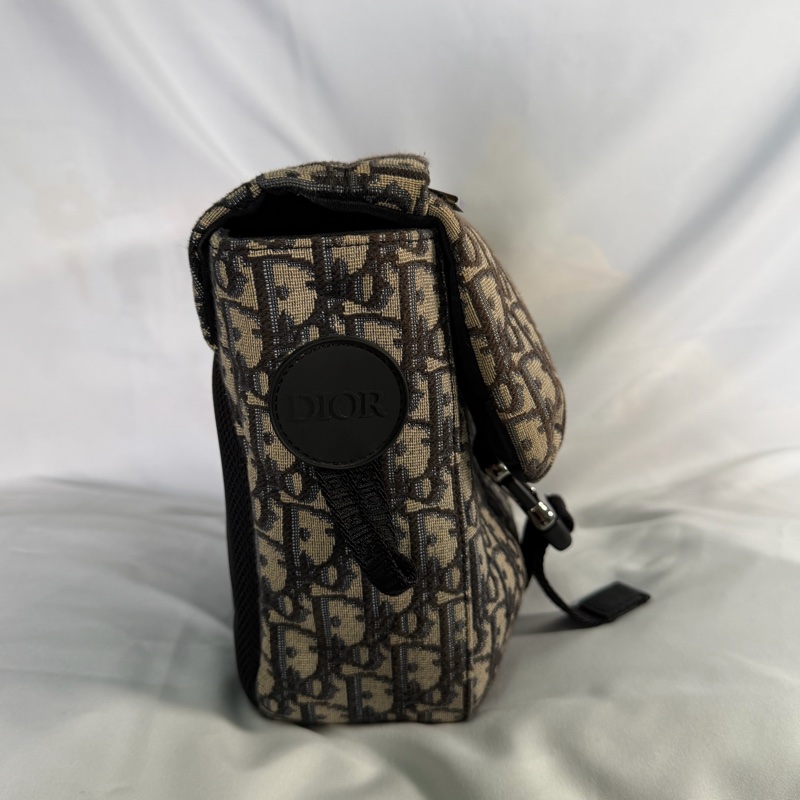 DIOR緹花郵差包-2