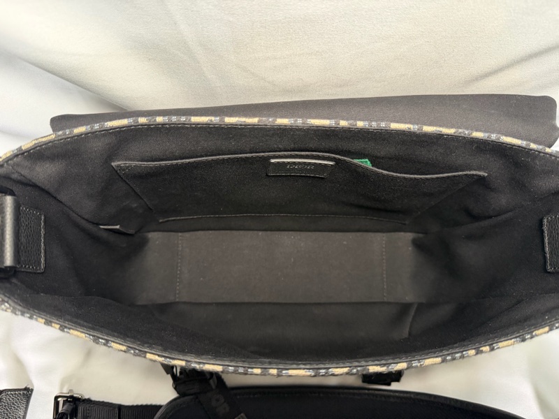 DIOR緹花郵差包-10