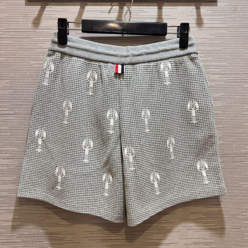 💎Han's house精品服飾💎THOM BROWNE TB 刺繡 短褲 現貨 XS ~ M 原價35500-4