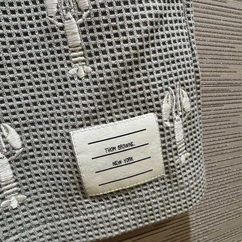 💎Han's house精品服飾💎THOM BROWNE TB 刺繡 短褲 現貨 XS ~ M 原價35500-6