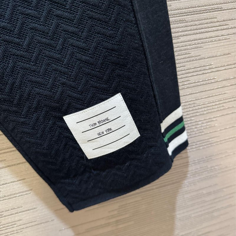 💎Han's house精品服飾💎THOM BROWNE TB 立體字紋 長褲 原價41000-5