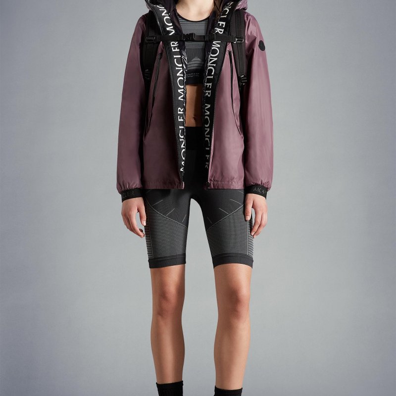 💎Han's house精品服飾💎moncler Bassias 字母 羽絨 拼接 風衣 連帽 外套-4