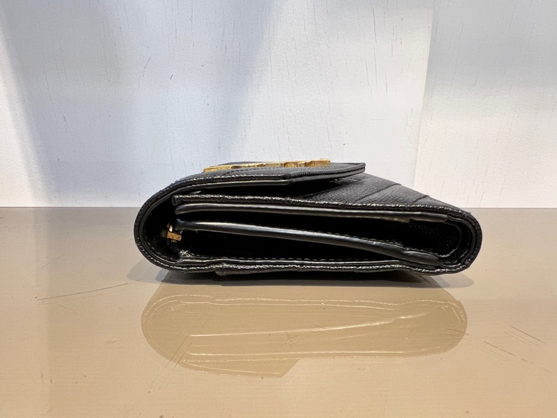 YSL 黑荔枝牛皮山型紋金釦信封6卡三折短夾-3
