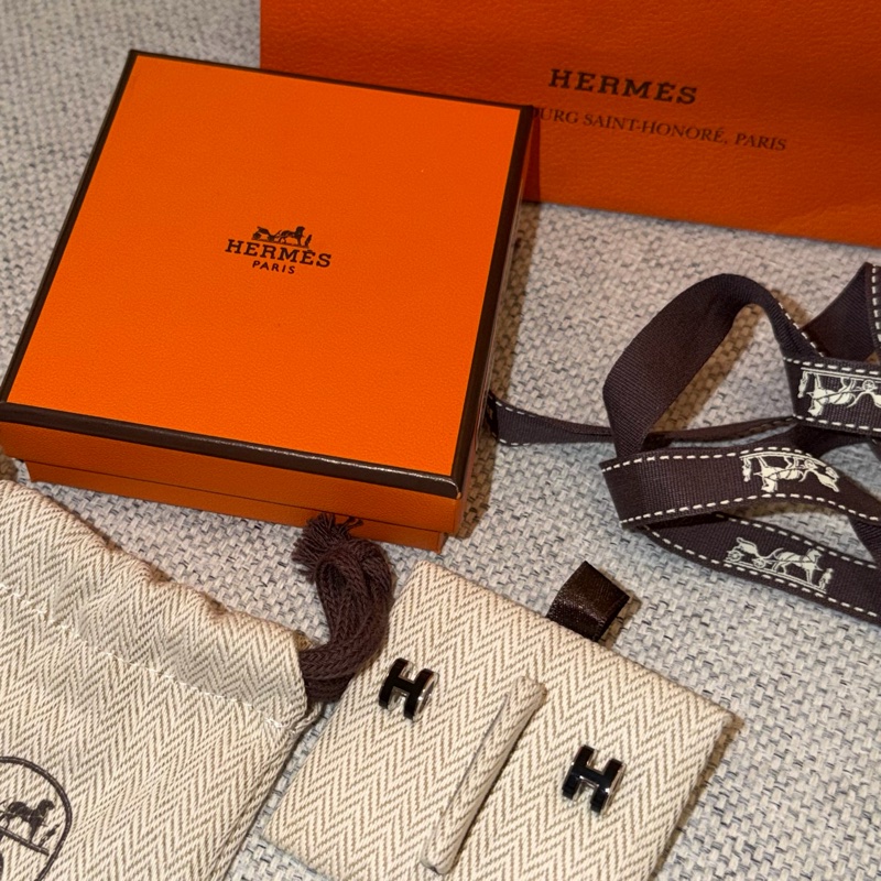 Hermes Mini Pop H earrings 經典H耳環(黑/銀)-1