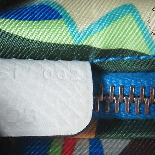 【巴黎站二手名牌專賣店】＊現貨＊HERMES愛馬仕真品＊ B刻Silk In系列氣泡綠色皮革內花園狗拉鍊絲巾短夾-4