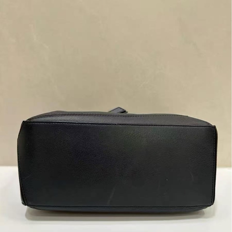 Loewe puzzles 黑色小號 98新 配件塵袋-4