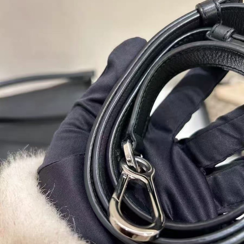 Loewe puzzles 黑色小號 98新 配件塵袋-8