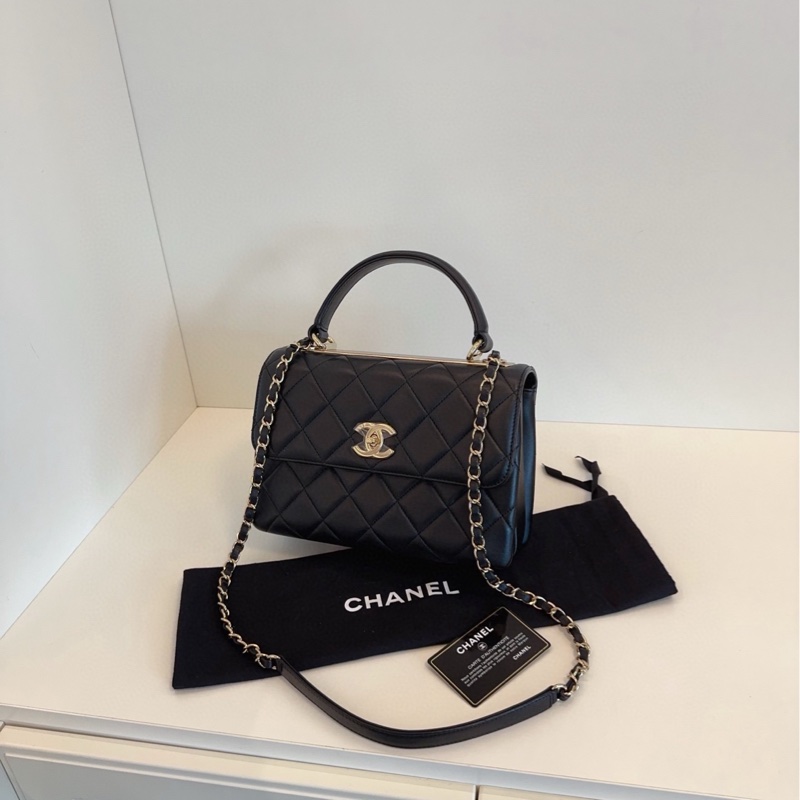 ✨Chanel trendy cc handle 黑金 鏤空 斜背包-5
