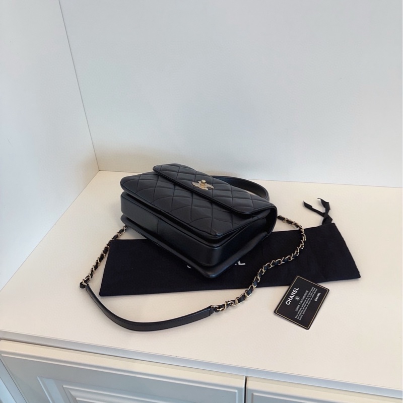 ✨Chanel trendy cc handle 黑金 鏤空 斜背包-8
