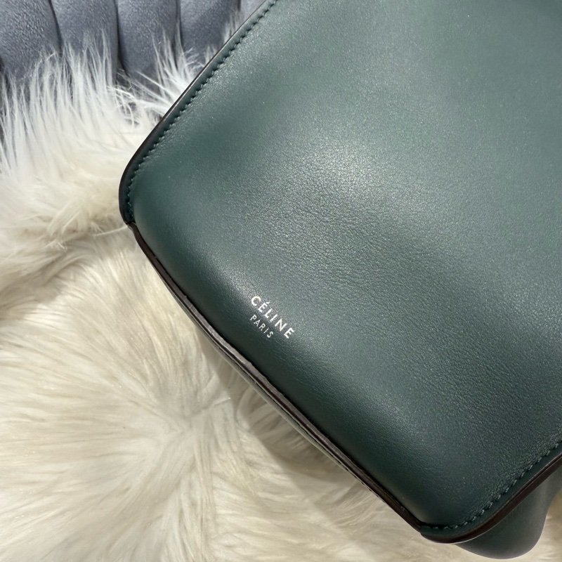 CELINE Big Bag Nano Bucket 墨綠色水桶包斜背手提包-4