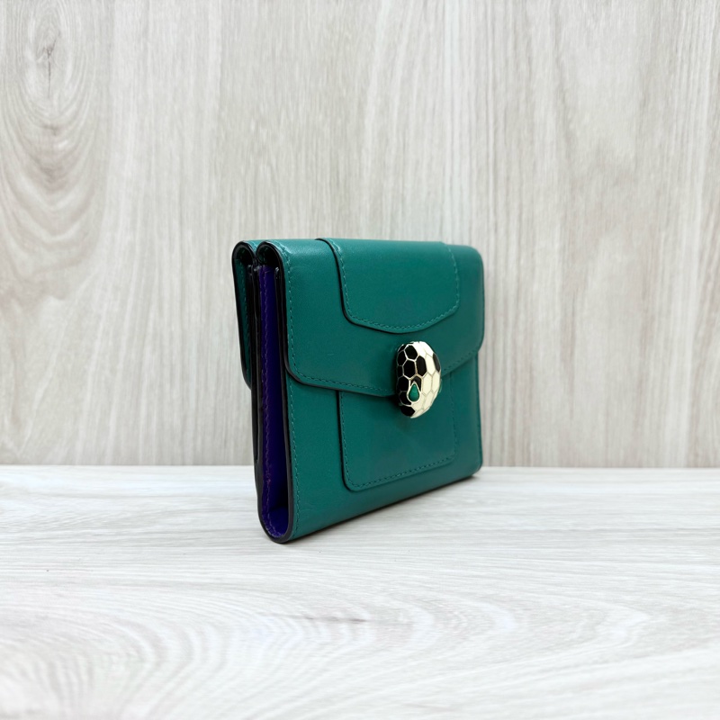 BVLGARI綠牛皮蛇頭雙面三折短夾281382-3
