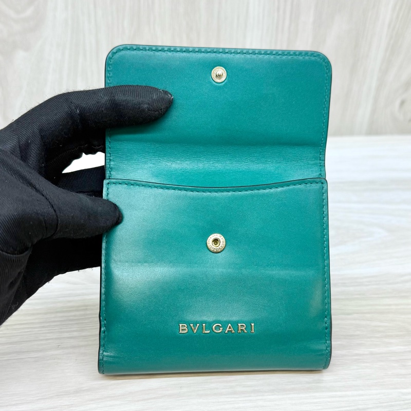 BVLGARI綠牛皮蛇頭雙面三折短夾281382-10