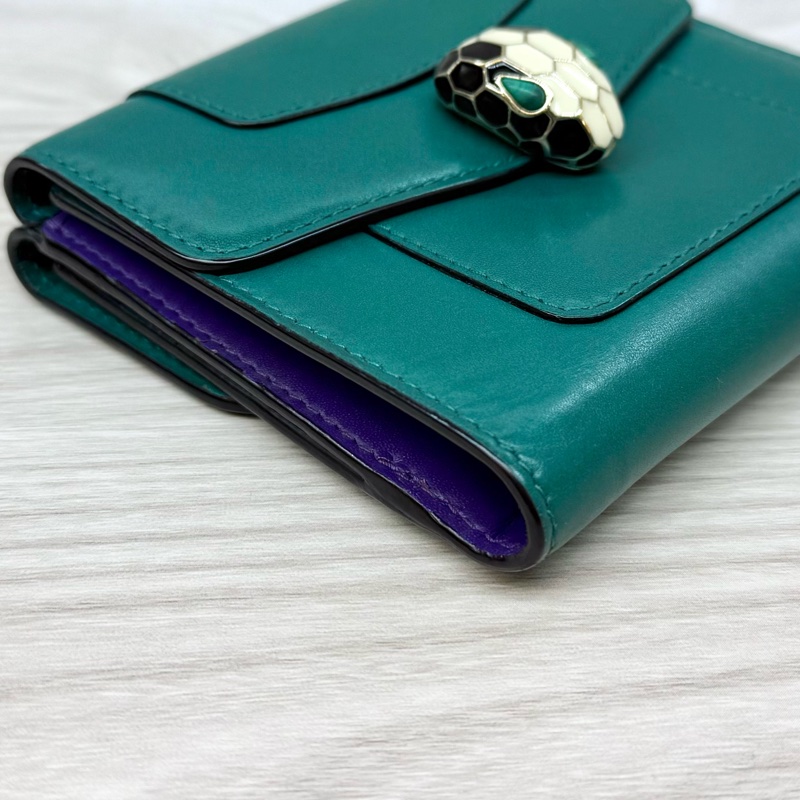 BVLGARI綠牛皮蛇頭雙面三折短夾281382-14