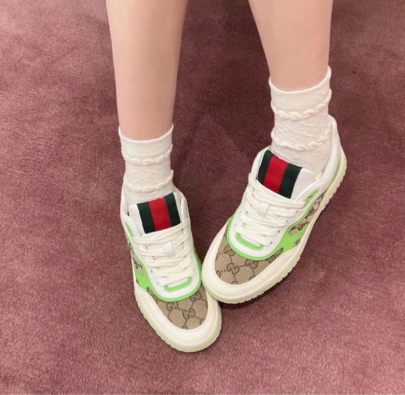 閒置新未使用GUCCI古馳 米綠色帆布壓花粒面老花低幫板鞋36碼-3