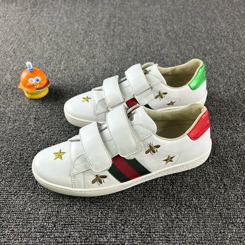 Gucci古馳蜜蜂刺繡魔術貼板鞋 尺碼：35