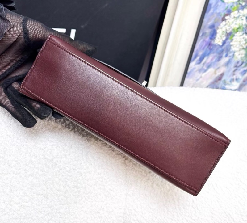 Hermes愛馬仕 miniKelly一代，酒紅色，Swift皮，銀扣，框L刻，配件有塵袋，98新-5