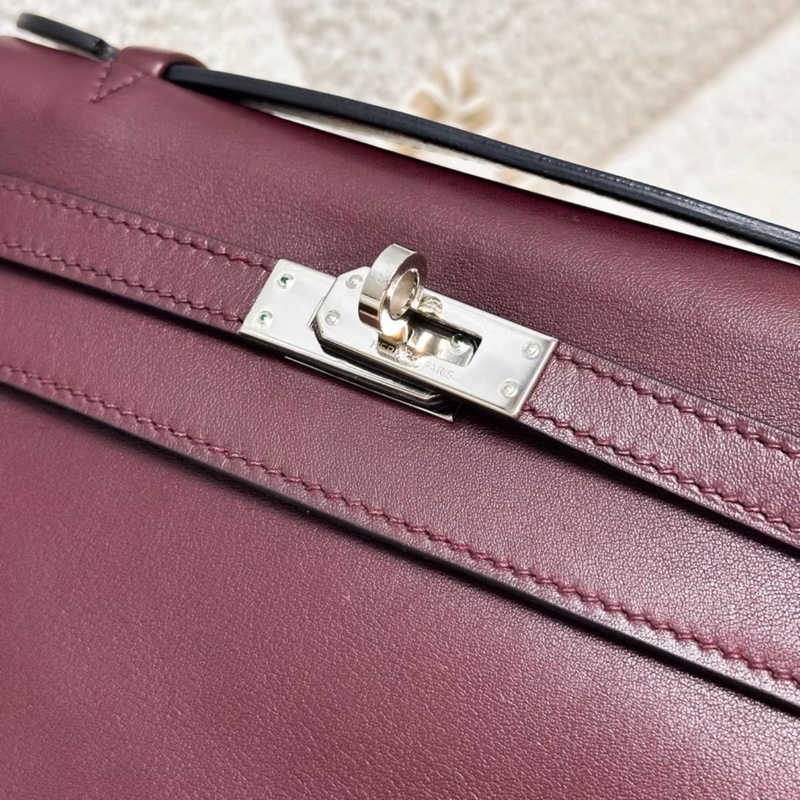 Hermes愛馬仕 miniKelly一代，酒紅色，Swift皮，銀扣，框L刻，配件有塵袋，98新-7