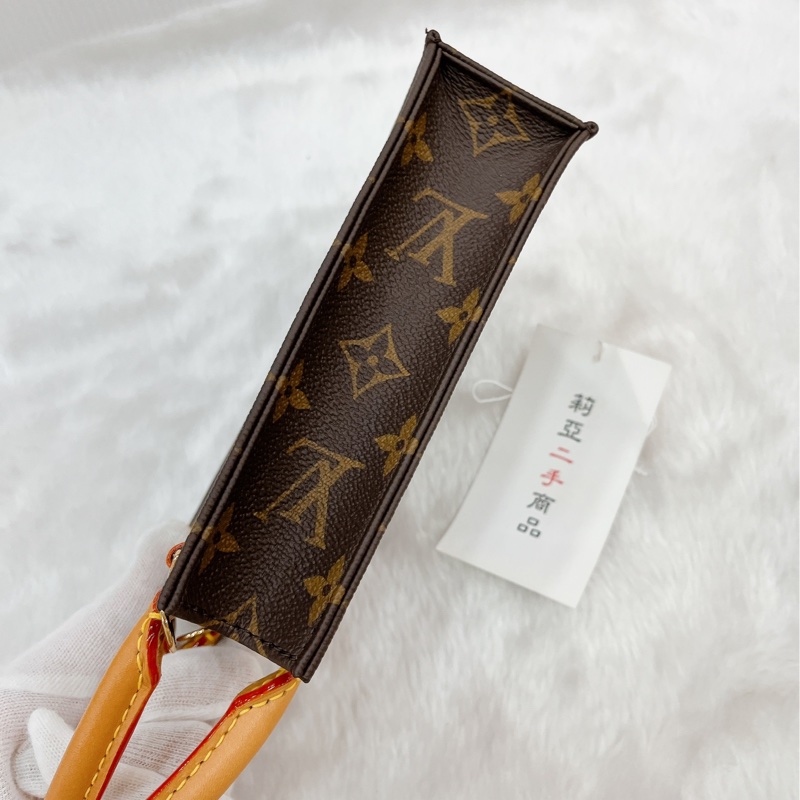 莉亞精品♡ LV M81295 老花琴譜包 二手-7
