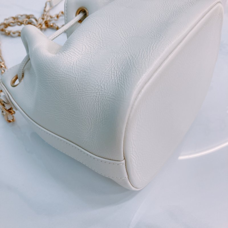 MS0432 Chanel 香奈兒 抽繩水桶 牛皮 象牙白色 奶油白色 金扣 CC Bucket Drawstring Bag Small Calfskin Ivory x GHW #30245084 (98%New)(Receipt,Sticker)15500-7