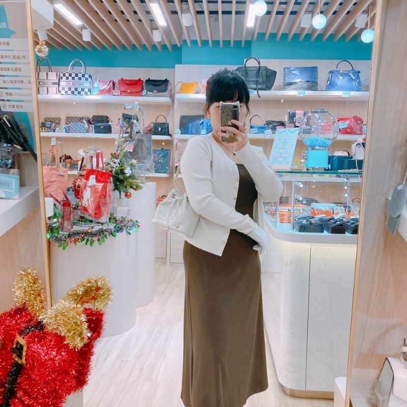 MS0432 Chanel 香奈兒 抽繩水桶 牛皮 象牙白色 奶油白色 金扣 CC Bucket Drawstring Bag Small Calfskin Ivory x GHW #30245084 (98%New)(Receipt,Sticker)15500-16